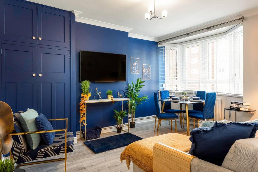 Kensington Balcony Condo For 6 London Luaran gambar