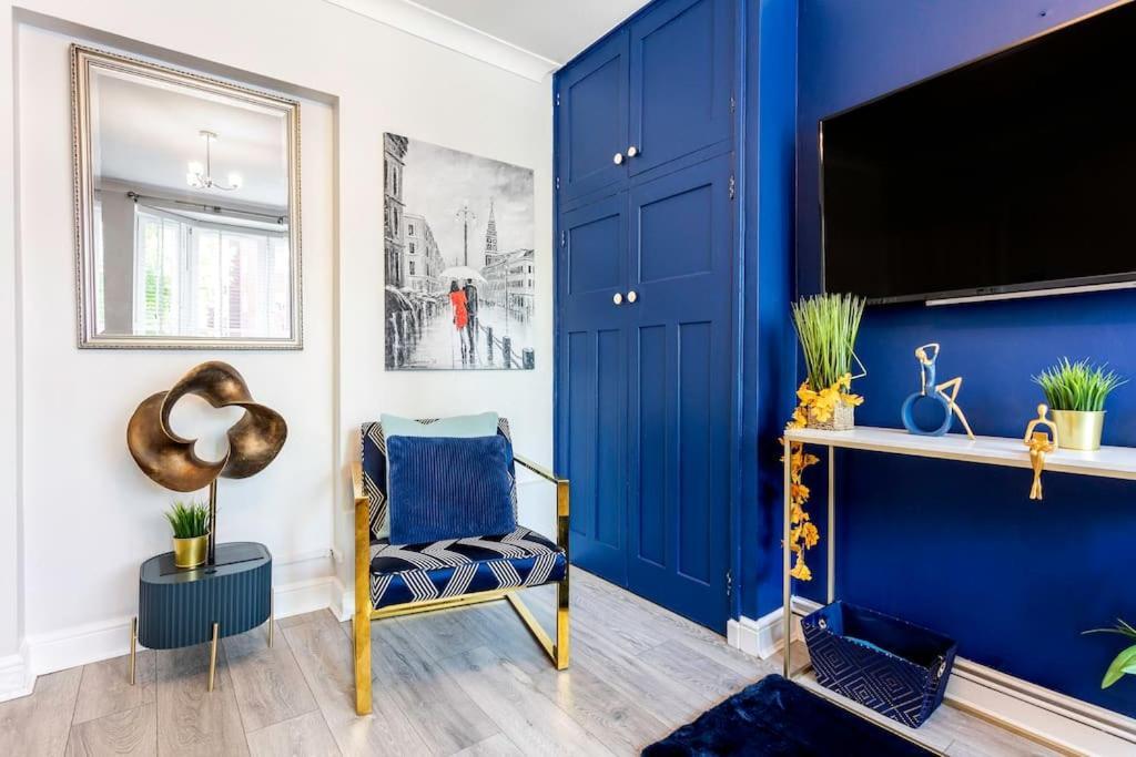 Kensington Balcony Condo For 6 London Luaran gambar